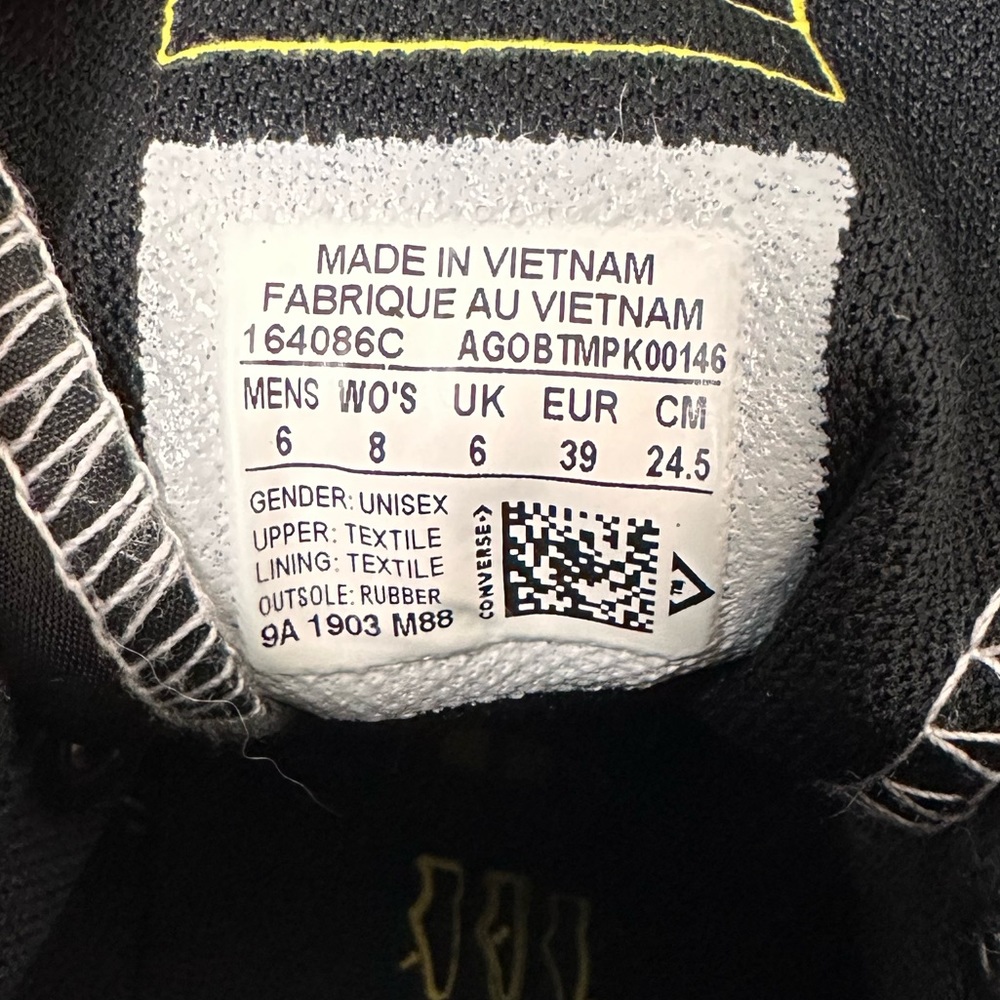 Black Converse With Leaf Pattern - image 5